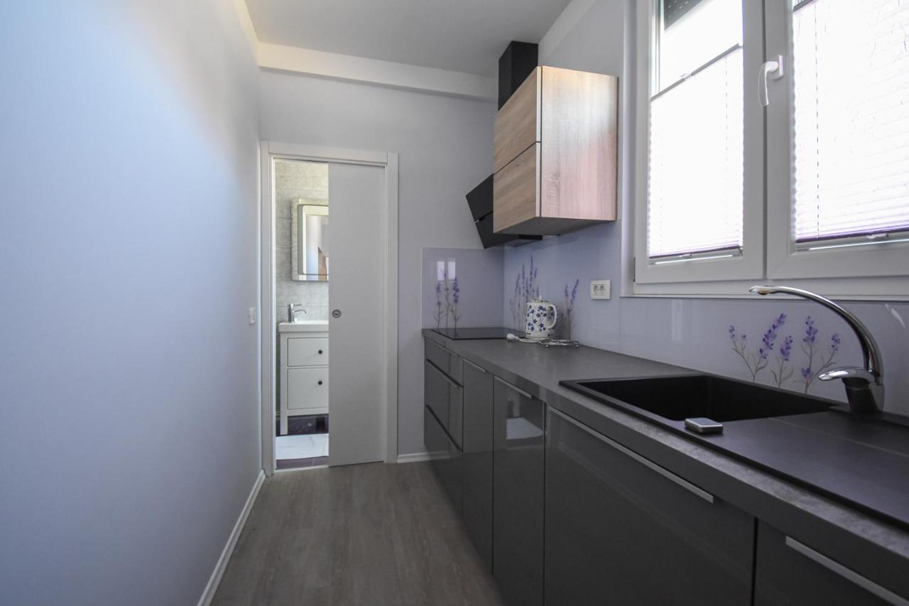 Apartmaji Sobe Zvezda Pobegi Εξωτερικό φωτογραφία