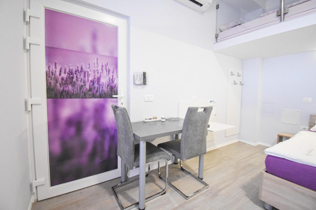 Apartmaji Sobe Zvezda Pobegi Εξωτερικό φωτογραφία