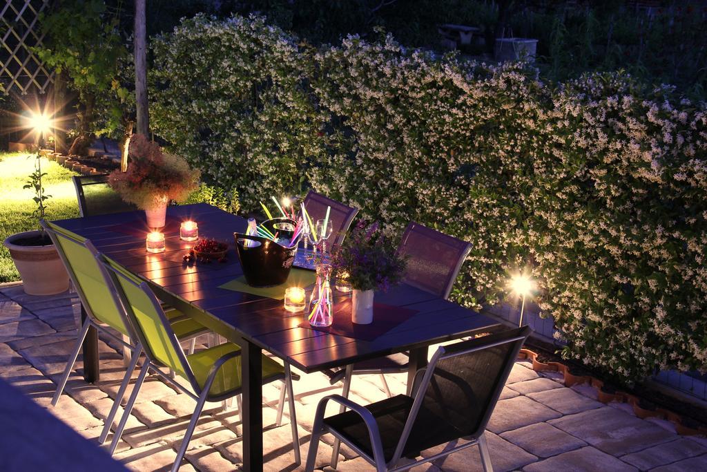 Apartmaji Sobe Zvezda Pobegi Εξωτερικό φωτογραφία